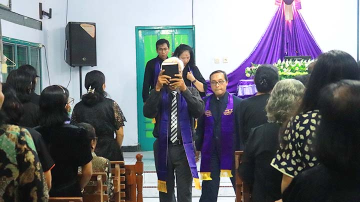 galeri, Ibadah Rabu Abu GKJ Daleman, gereja kristen jawa, gkj, gkj baki, gereja kristen jawa baki, baki, sukoharjo, gkj klasis sukoharjo, klasis sukoharjo, klasis, sinode gkj, sinode 